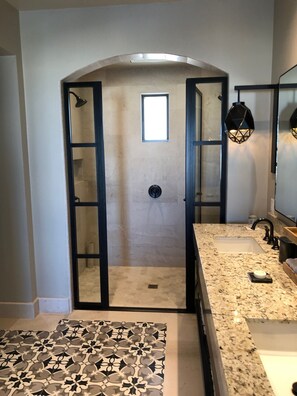 Bathtub - Rare -Sold out 4 bedroom rooftop suite with private pool and spa (Cabo San Lucas)