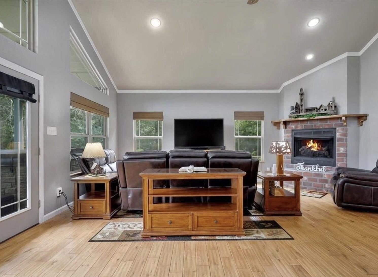 The Cabin at Neely’s Point - Lake Palestine