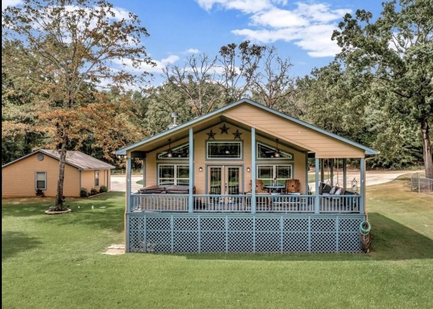The Cabin at Neely’s Point - Lake Palestine