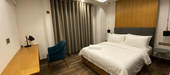 Affordable Luxury Stay