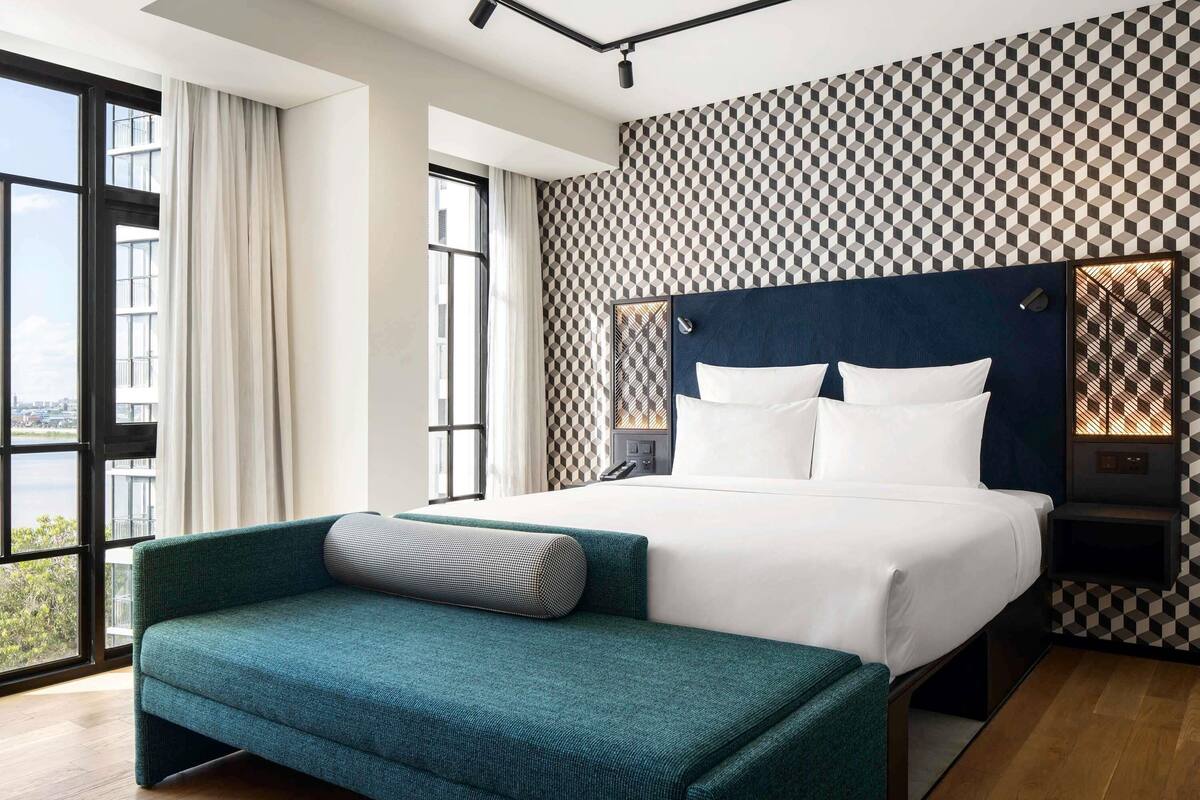 Ropa de cama de alta calidad y minibar
