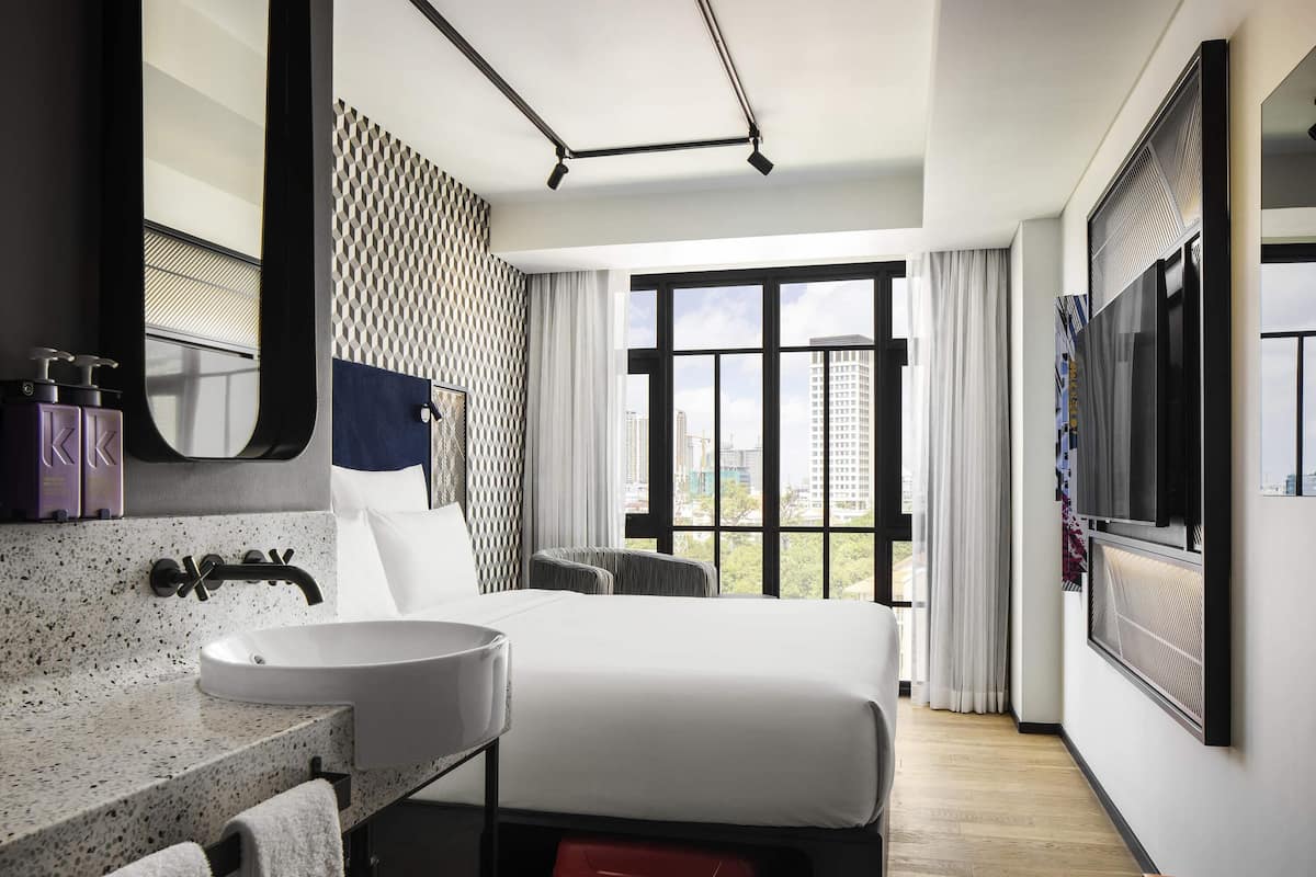 Ropa de cama de alta calidad y minibar