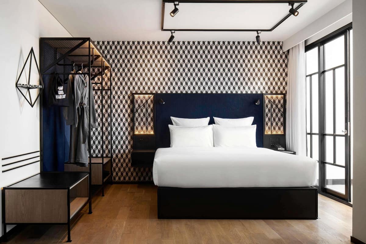 Ropa de cama de alta calidad y minibar