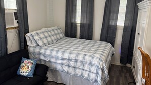 1 chambre, bureau, fer et planche à repasser, Wi-Fi gratuit