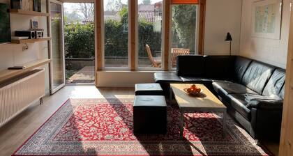 Beautiful vacation home in a top location with a large garden - for family and friends