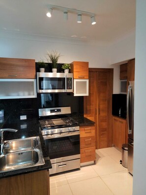 Microwave, stovetop
