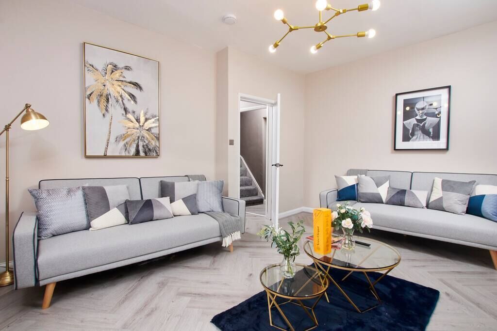 The Sophisticated Central Whitby Abode