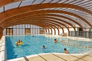 Innenpool, Außenpool