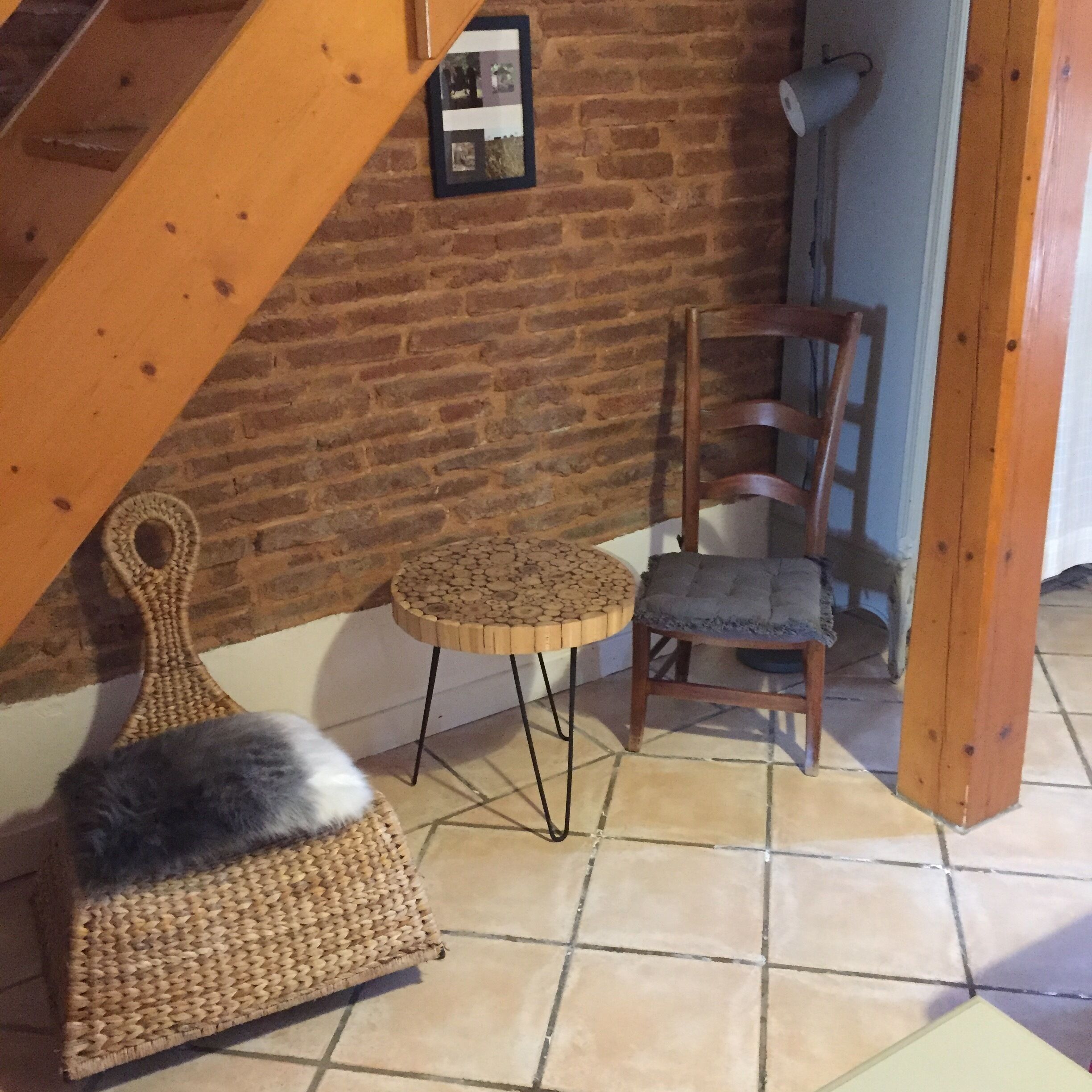 Typical country house, pink brick and Lauragais pebbles.