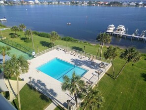Outdoor pool - What a View and Everything New ,5 min Walk to Worlds Whitest Beach #6A (Pensacola Beach)
