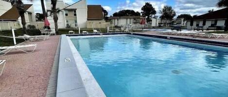 Außenpool, beheizter Pool