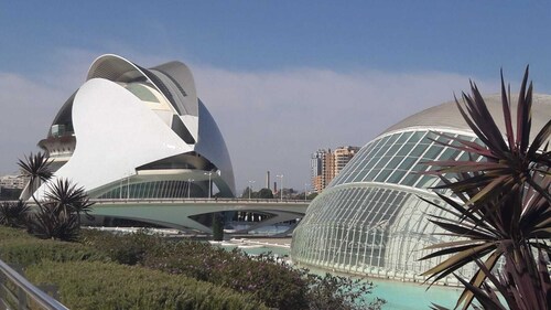 Enjoy relaxing together in this beautiful, spacious and welcoming village home