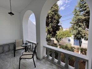 Luxury Apartment | Terrace/patio - The Elegant Summer House (Spetses)