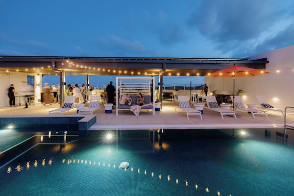 Outdoor pool, pool loungers