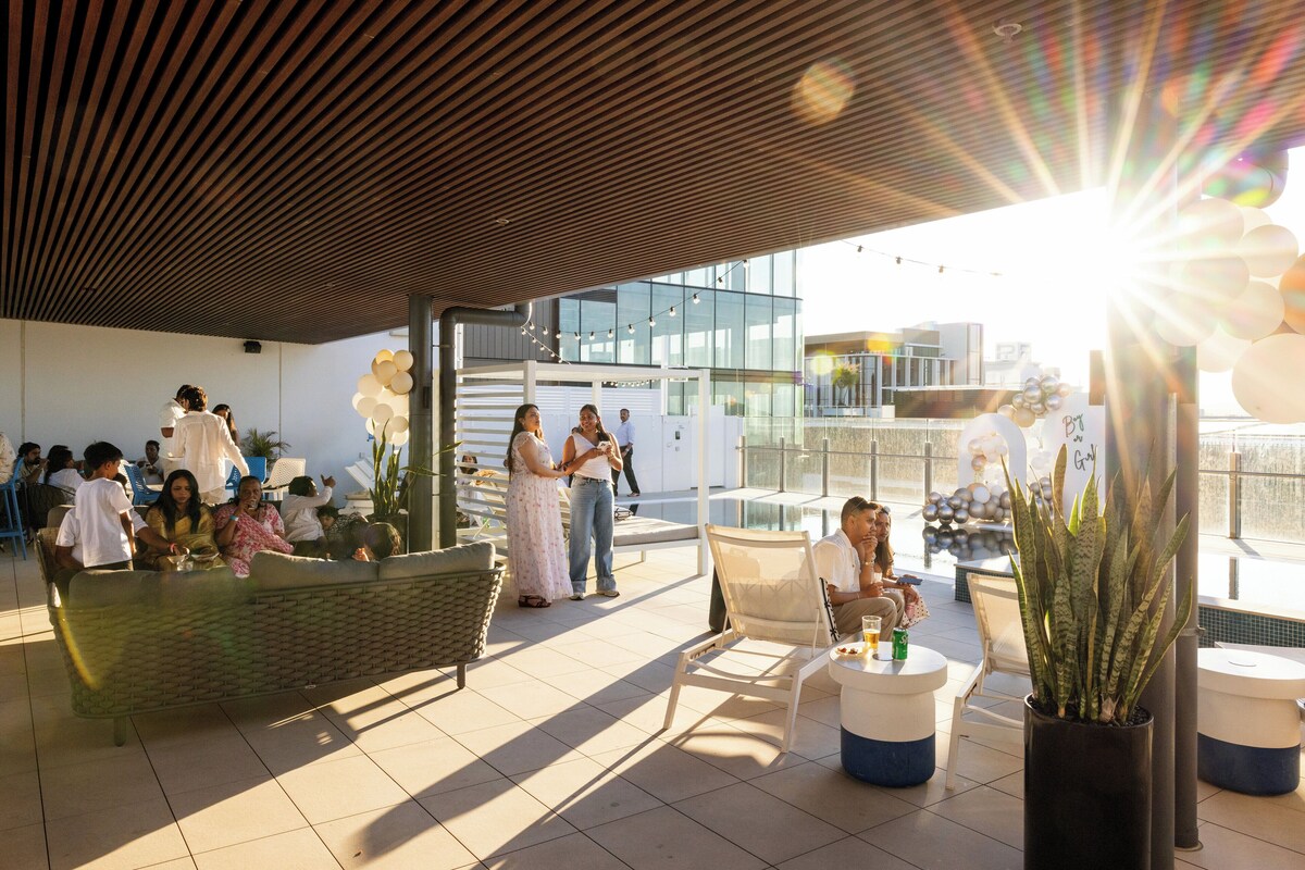 Holiday Inn Hotel & Suites Sunshine Coast by IHG