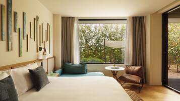 Kamer, 1 kingsize bed (Private Garden) | Luxe beddengoed, donsdekens, bedden met traagschuimmatrassen