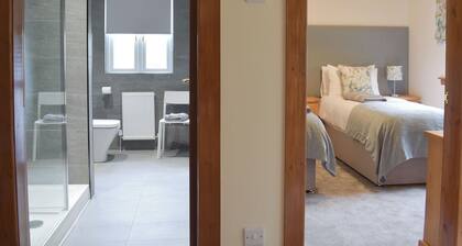 2 bedroom accommodation in Linlithgow