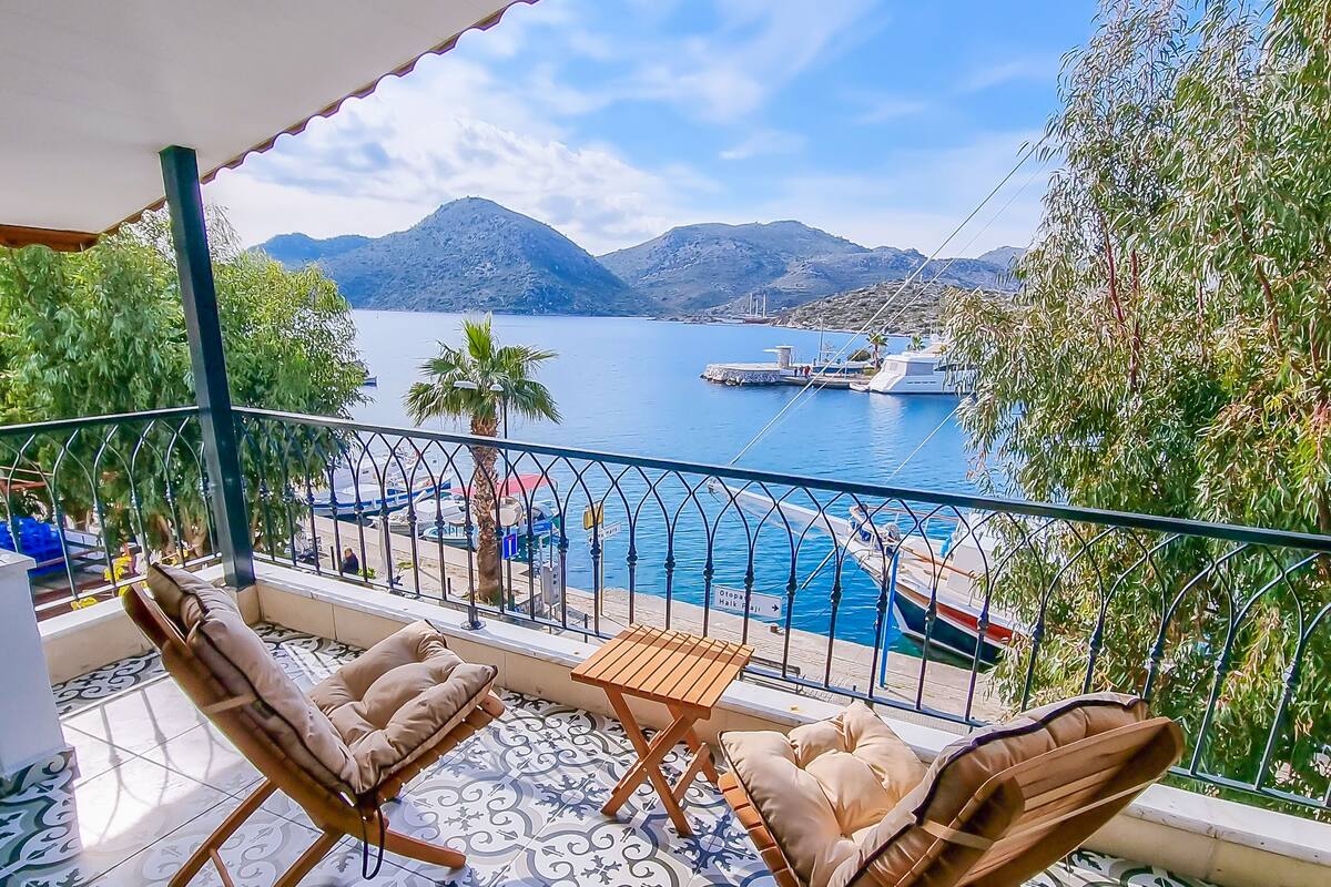 Panoramic Apartment | Balcony