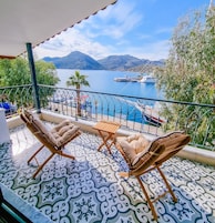 Panoramic Apartment | Balcony