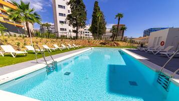 Outdoor pool, pool loungers