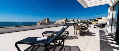 Premium Apartment, 3 Bedrooms, Sea View (Penthouse) | Terrace/patio
