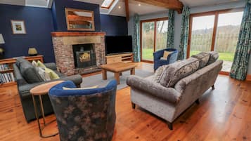 Cottage | Interior