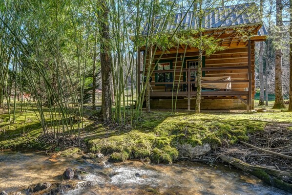 Exterior - *MUST SEE* Cobb Creek Cabins at the Historic Cobb Family Estate (Murphy)