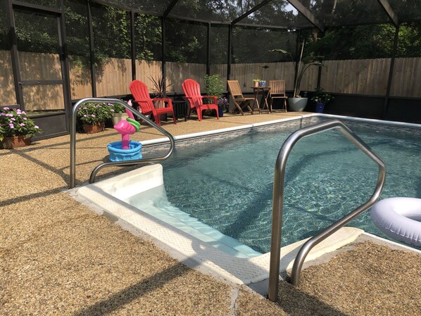 屋外プール、温水プール