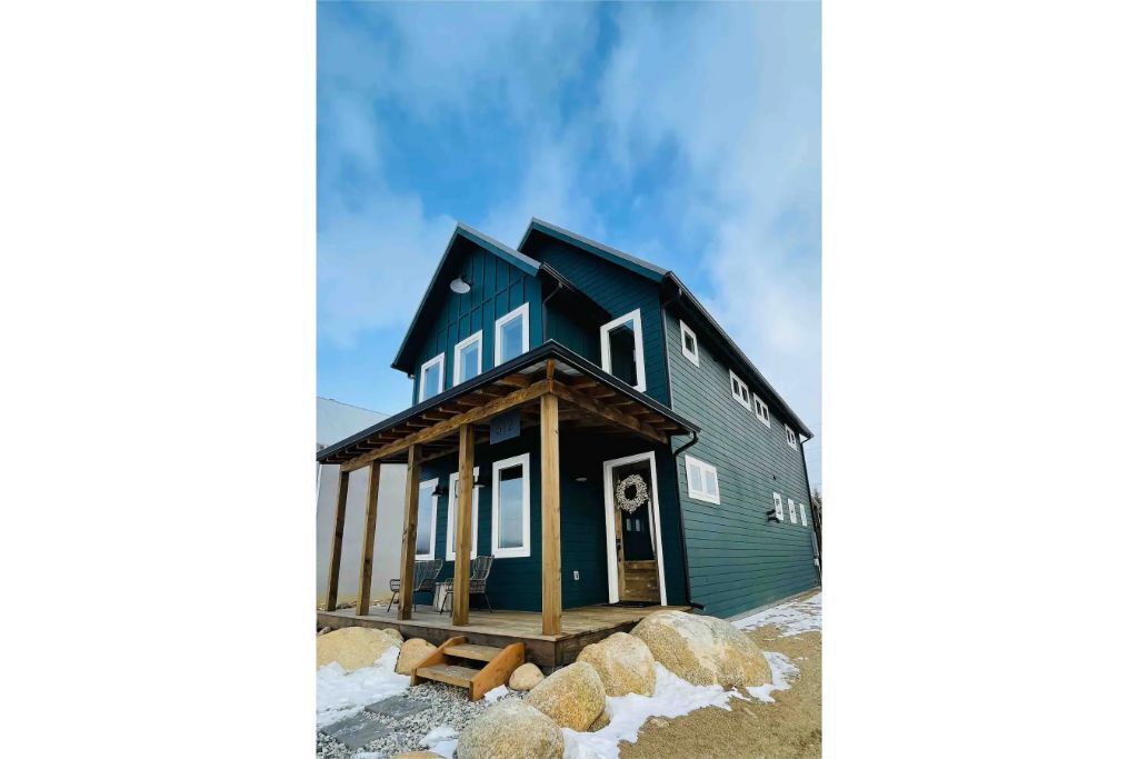 New Custom Home!_Downtown_The Buena Jewel_STR-167