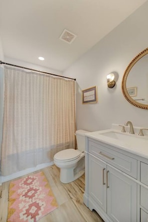 Haartrockner, Seife, Shampoo