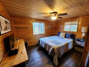 2 habitaciones, escritorio, tabla de planchar con plancha y wifi gratis