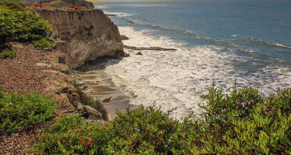 Coastal Retreat | Hot Tub | Walk to Pismo