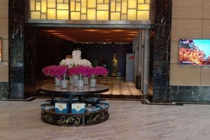 Unclassified image, 4 of 35, button - Hui Nan Hotel (Huinan)