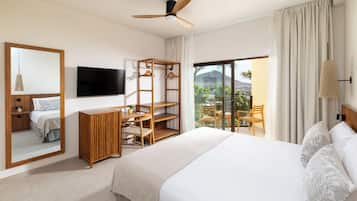 Superior Double Room, Balcony | Down duvets, in-room safe, blackout curtains, free WiFi