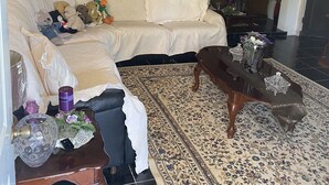 Unclassified image, 3 of 17, button - Home away from home (Montego Bay)
