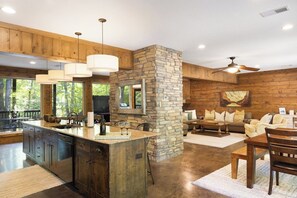 Interior - Stayhocha: Year-Round Creek Fun,Hot Tub,Waffle bar (Broken Bow)