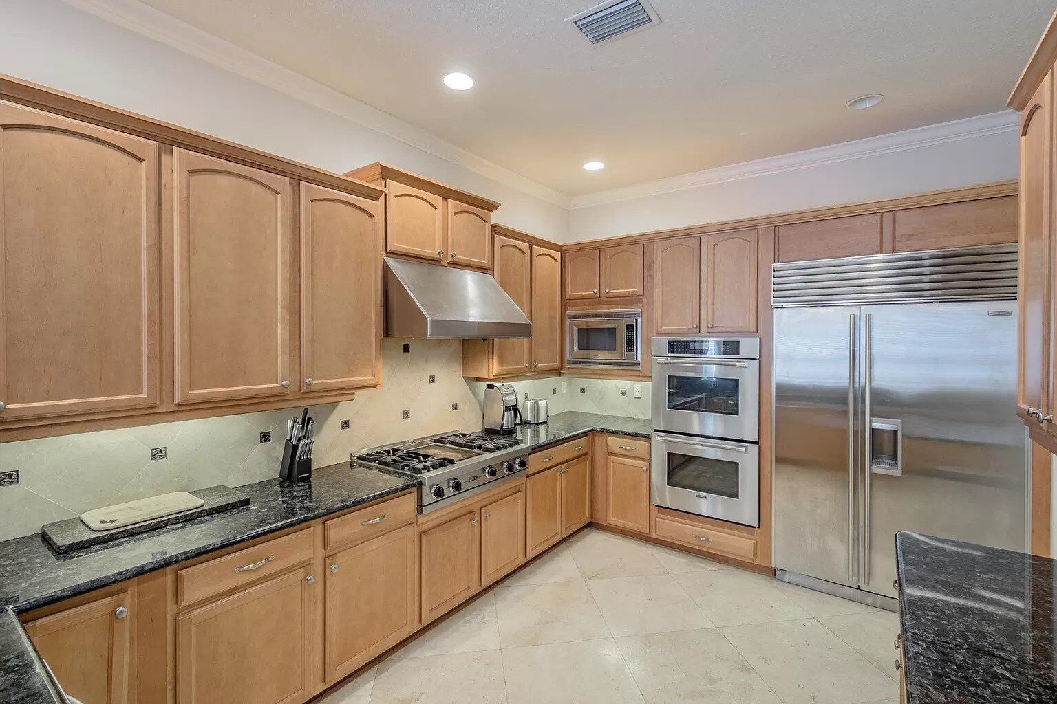 Minutes from Amalie Arena! Stanley Cup Finals!