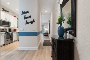 Interior - Newly renovated beautiful second floor condo in Bahama Bay (Davenport)