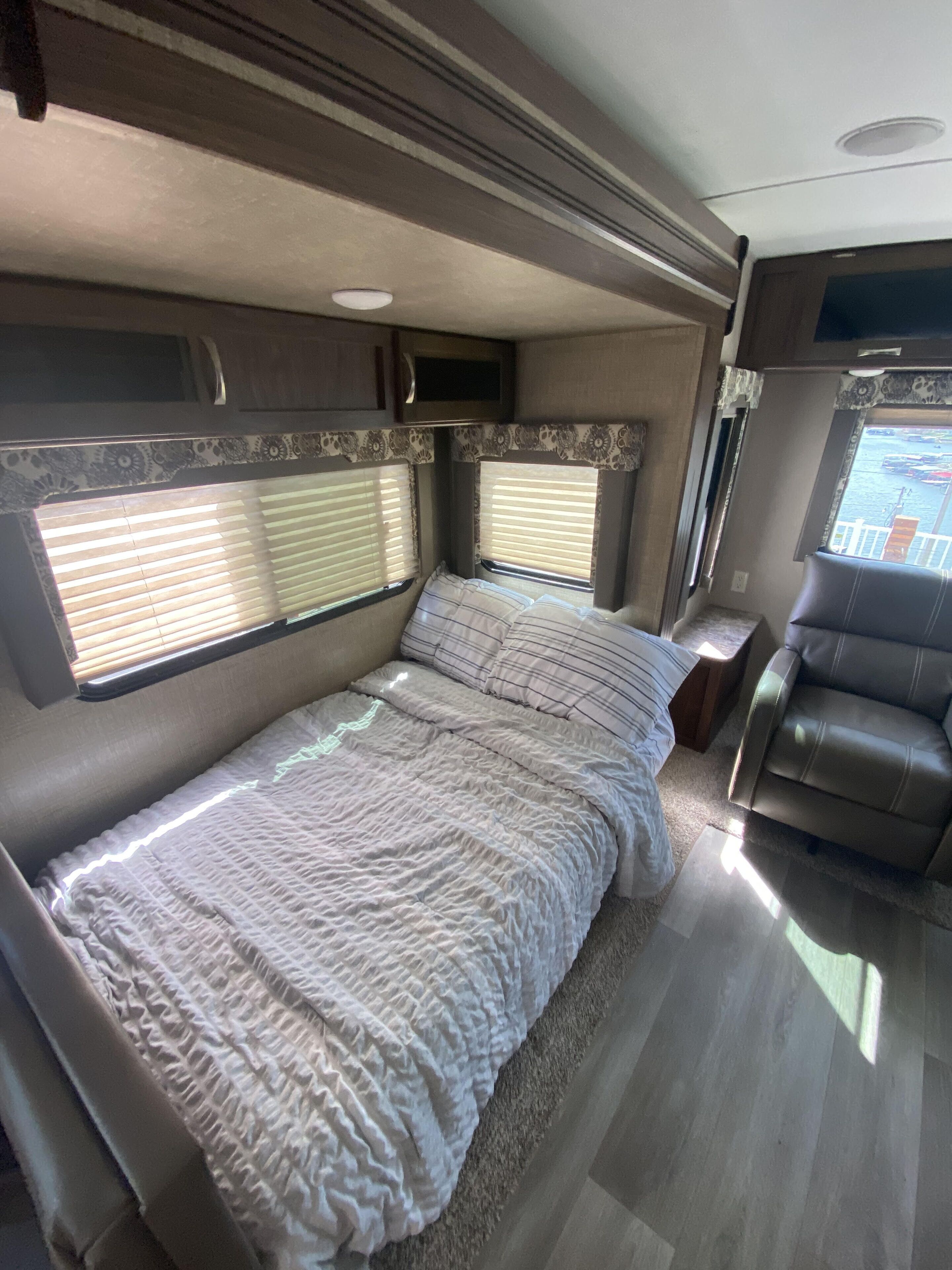 New! Glamping- Campton-Inn at Coconuts