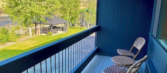 Steelhead Lodge