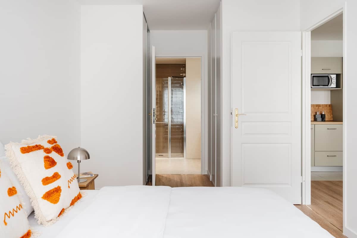 Apartamento familiar | 2 dormitorios, escritorio, sistema de insonorización