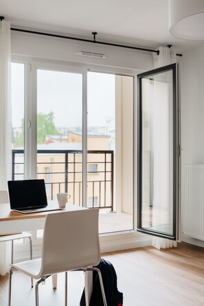 Living area - Edgar Suites Châtillon (Chatillon)