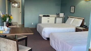 Habitación | Camas con efecto memoria y espacio para trabajar con laptop