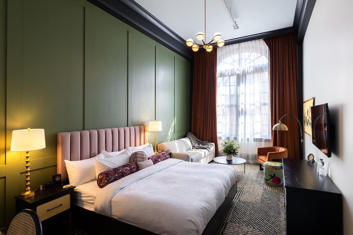Room 3 - Couplet | Luxe beddengoed, donzen dekbedden, pillowtop-bedden