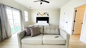 7 habitaciones, tabla de planchar con plancha y internet gratis 