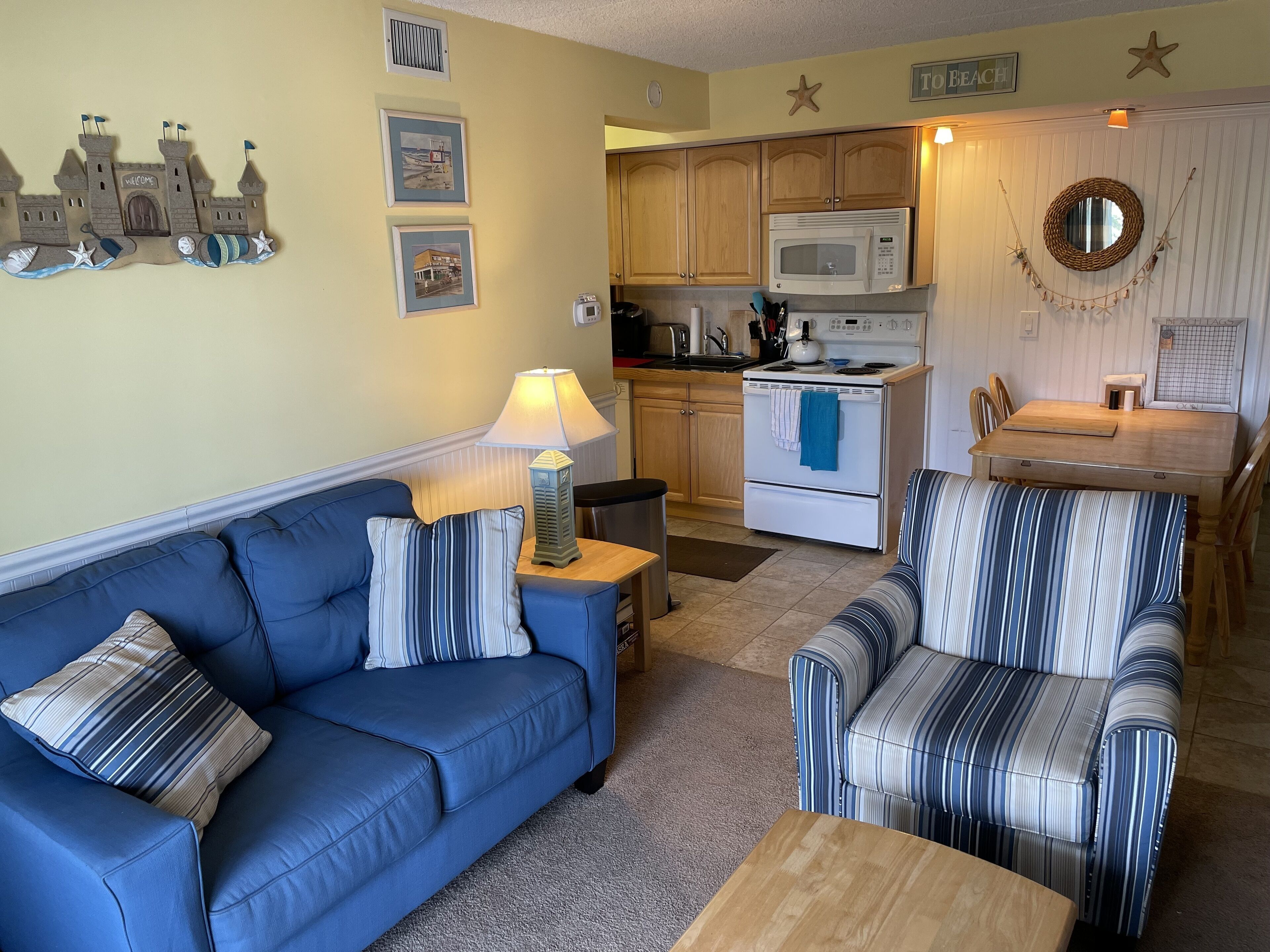 2BR Condo w/Pool & Hot Tub -- Steps from the Beach and Boardwalk