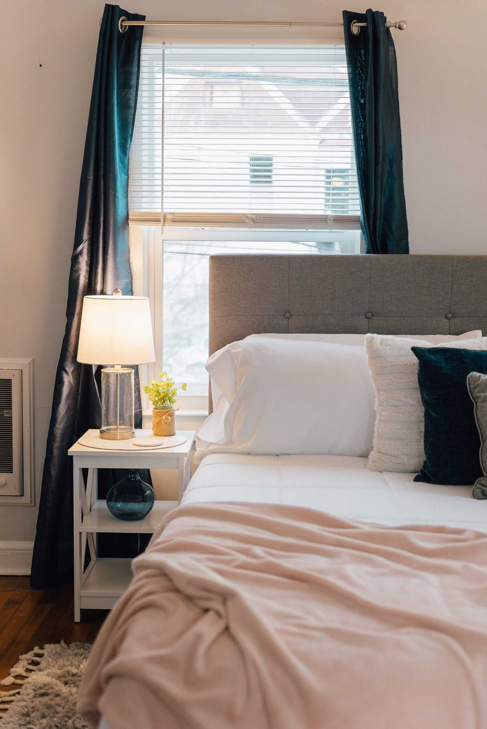 1 bedroom, desk, iron/ironing board, WiFi