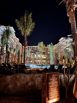 Pool - Brand New Resort 5 min to beach. Lazy river with 3 pools (San Jose- San Lucas)