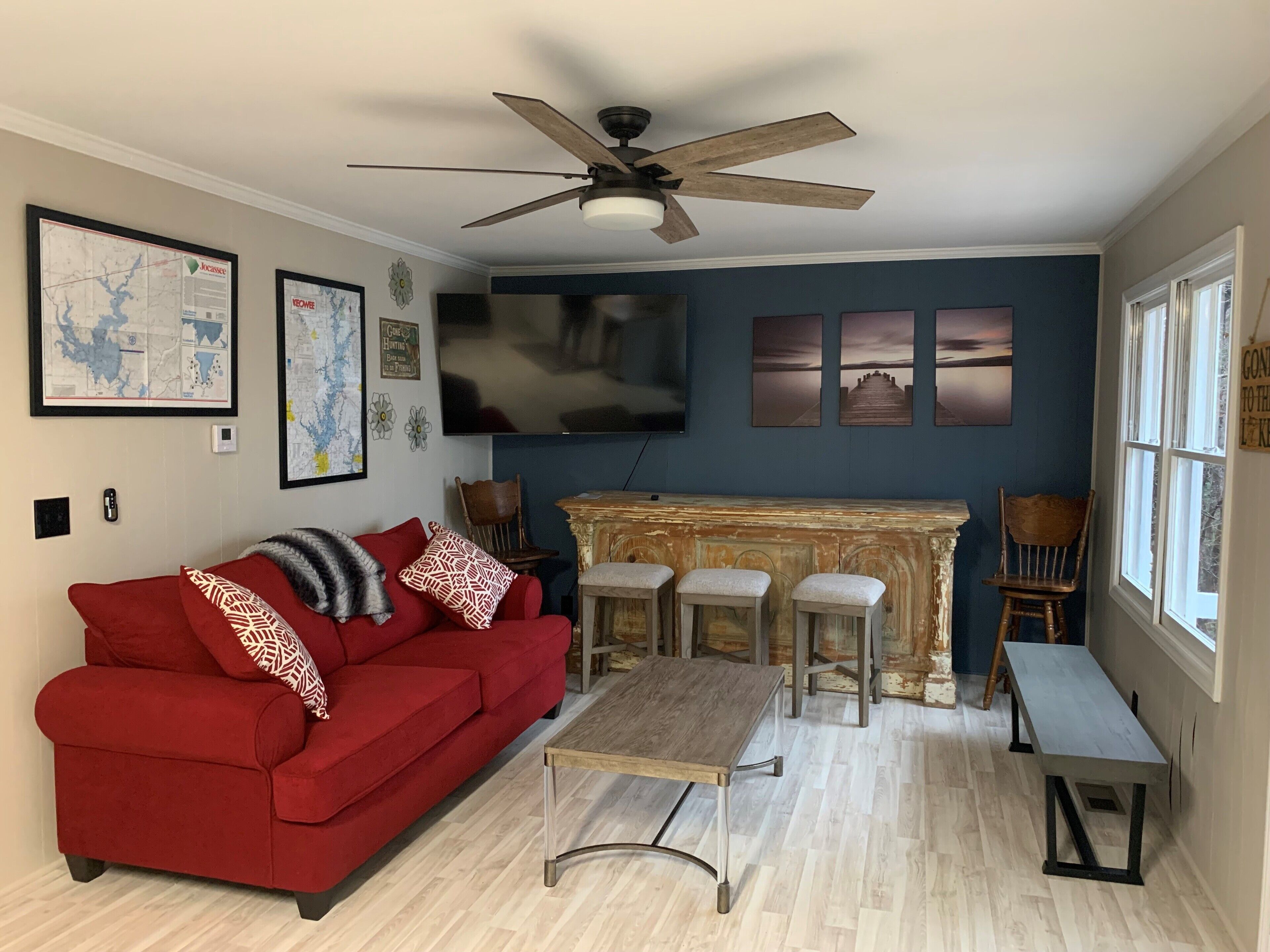 Fun Lake Home on a Peninsula with Personal Dock-30 min from Clemson!