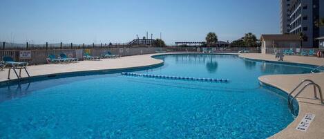 Innenpool, beheizter Pool